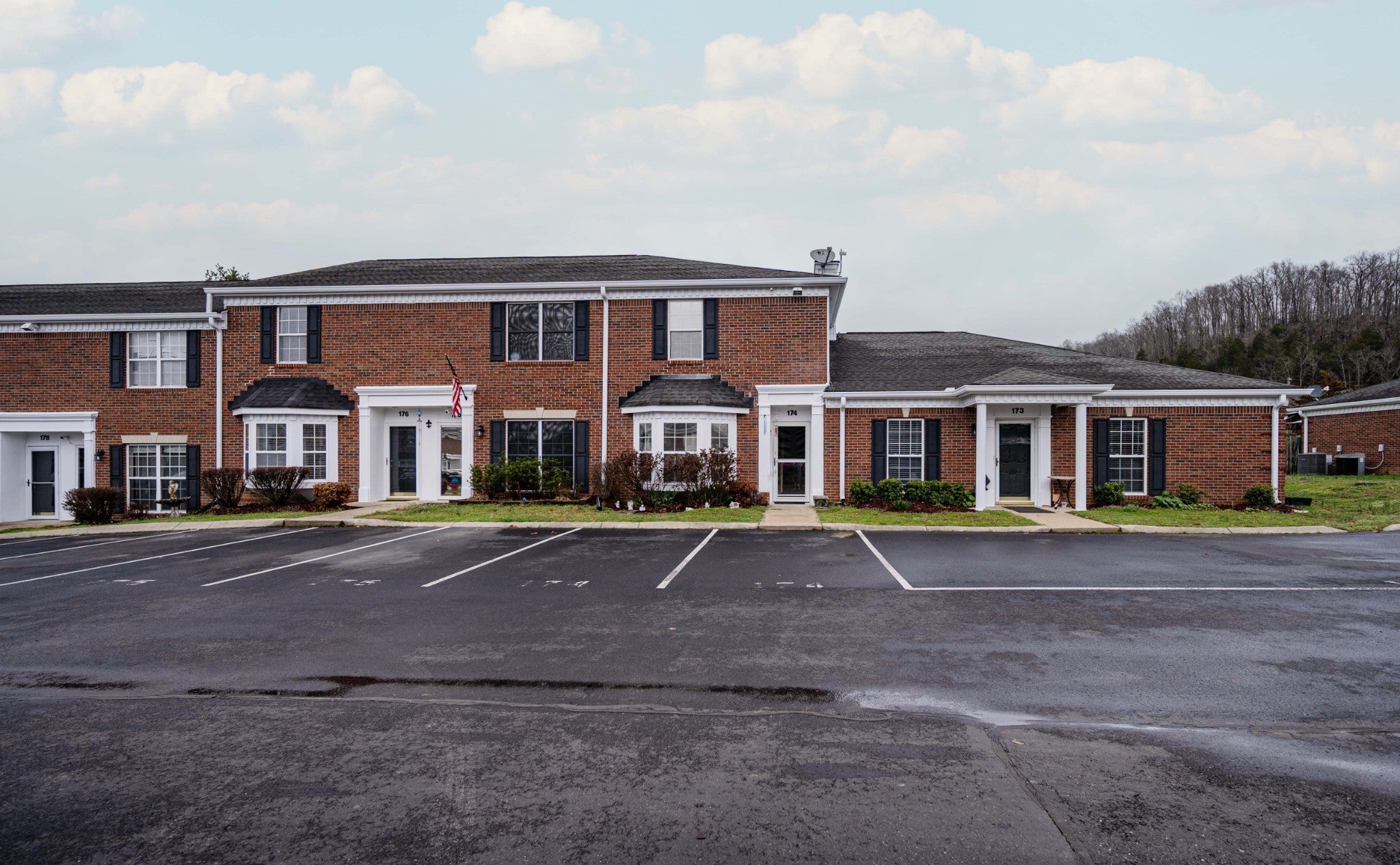 Photo of Listing #3147485