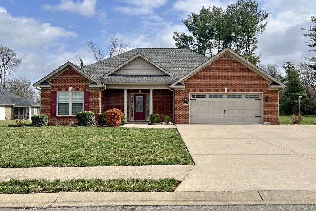 335 Turnstone Way, Franklin