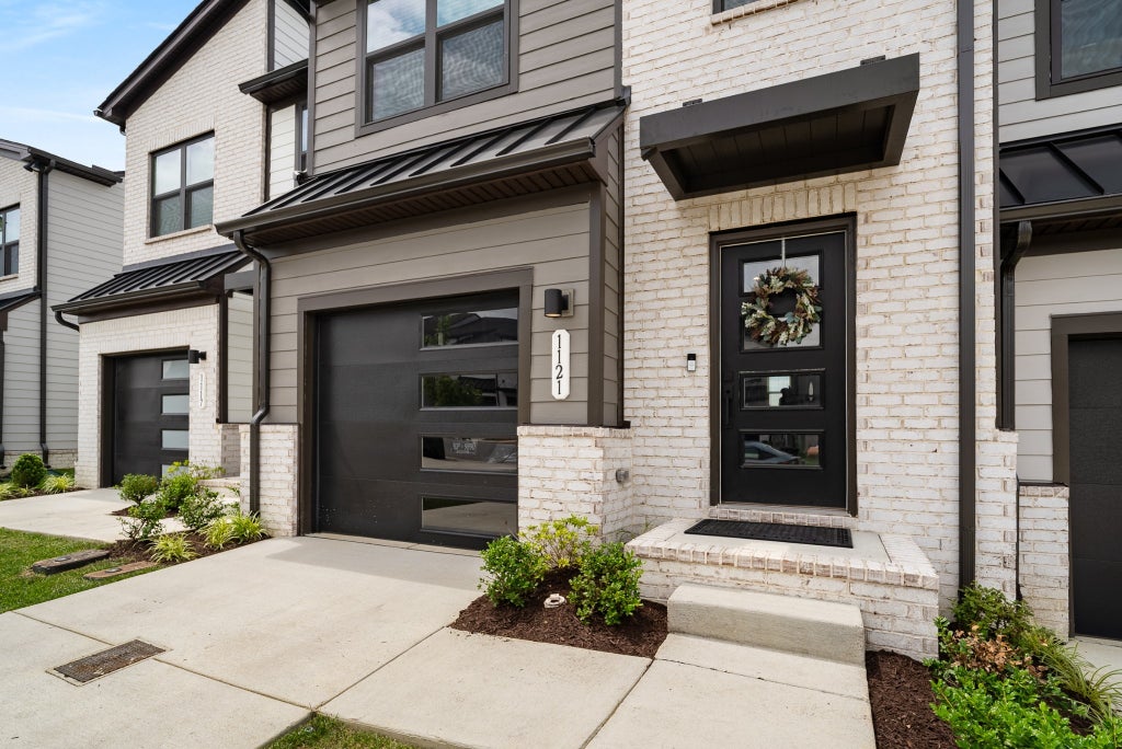 1121 Riverbrook Dr, Gallatin