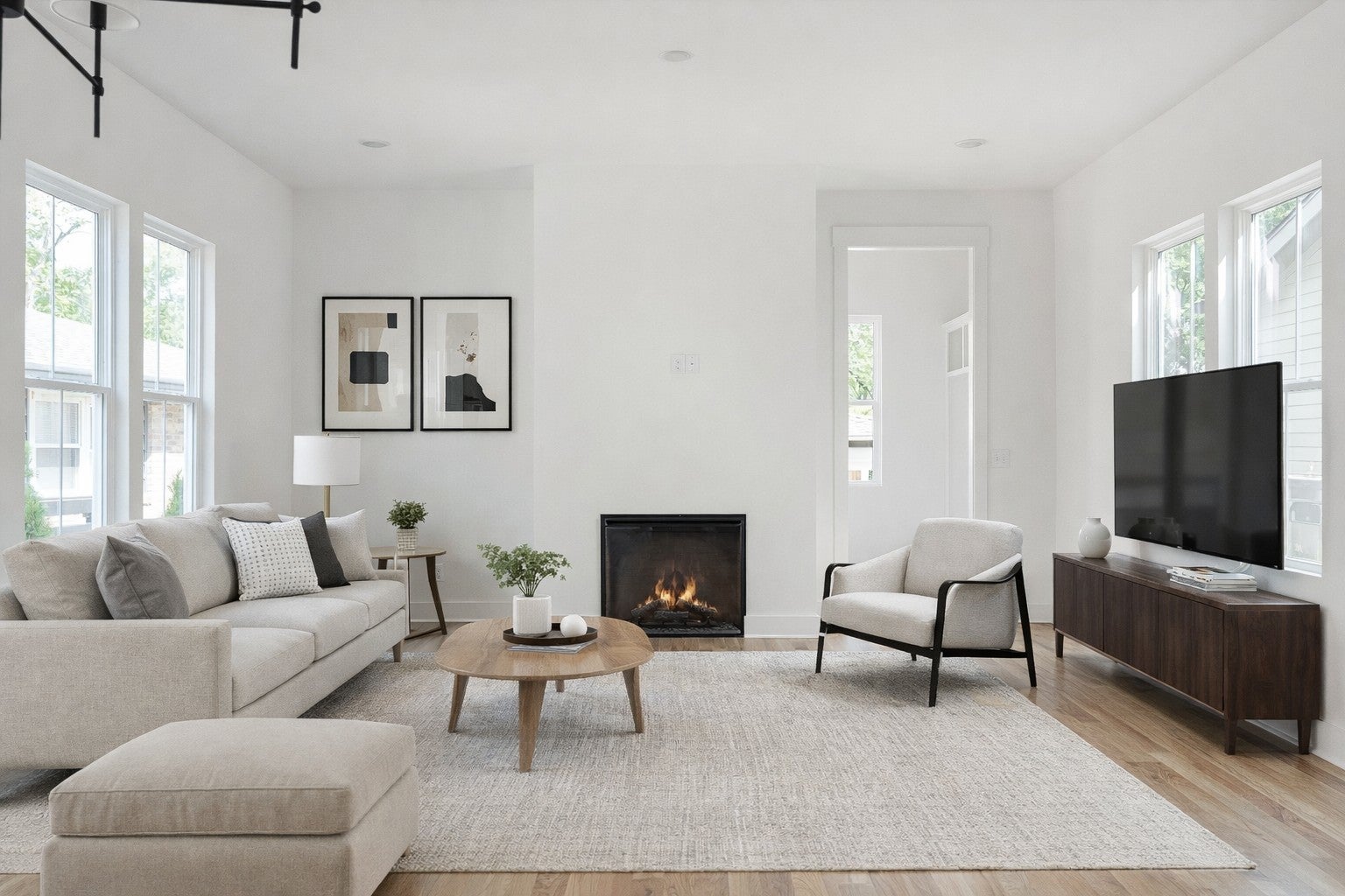 Photo of Listing #3147930