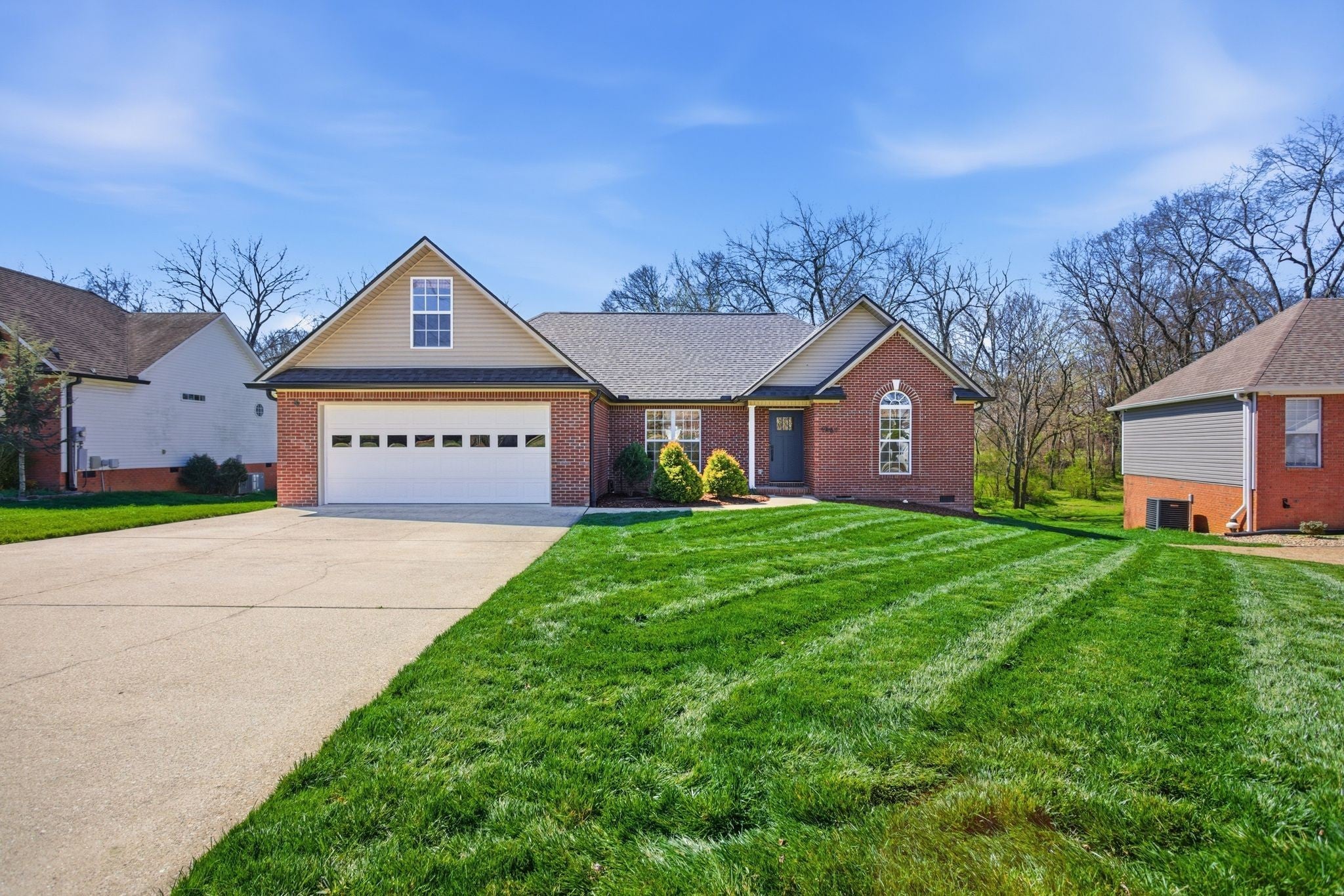 Photo of Listing #3148169