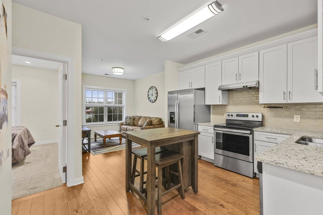 1319 W Main St 105, Franklin