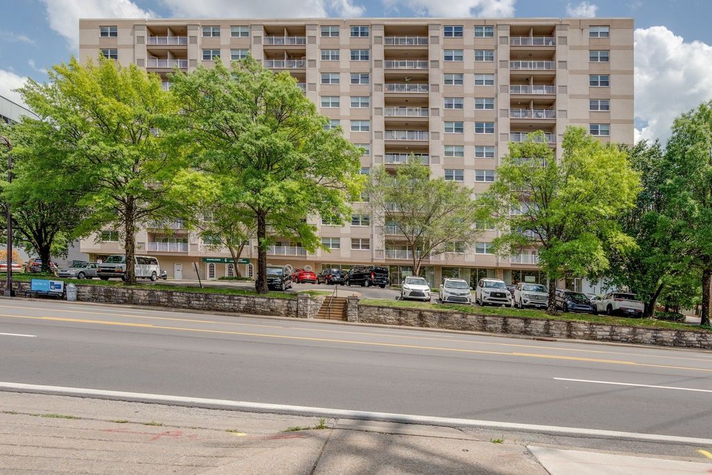 3415 West End Ave 904, Nashville