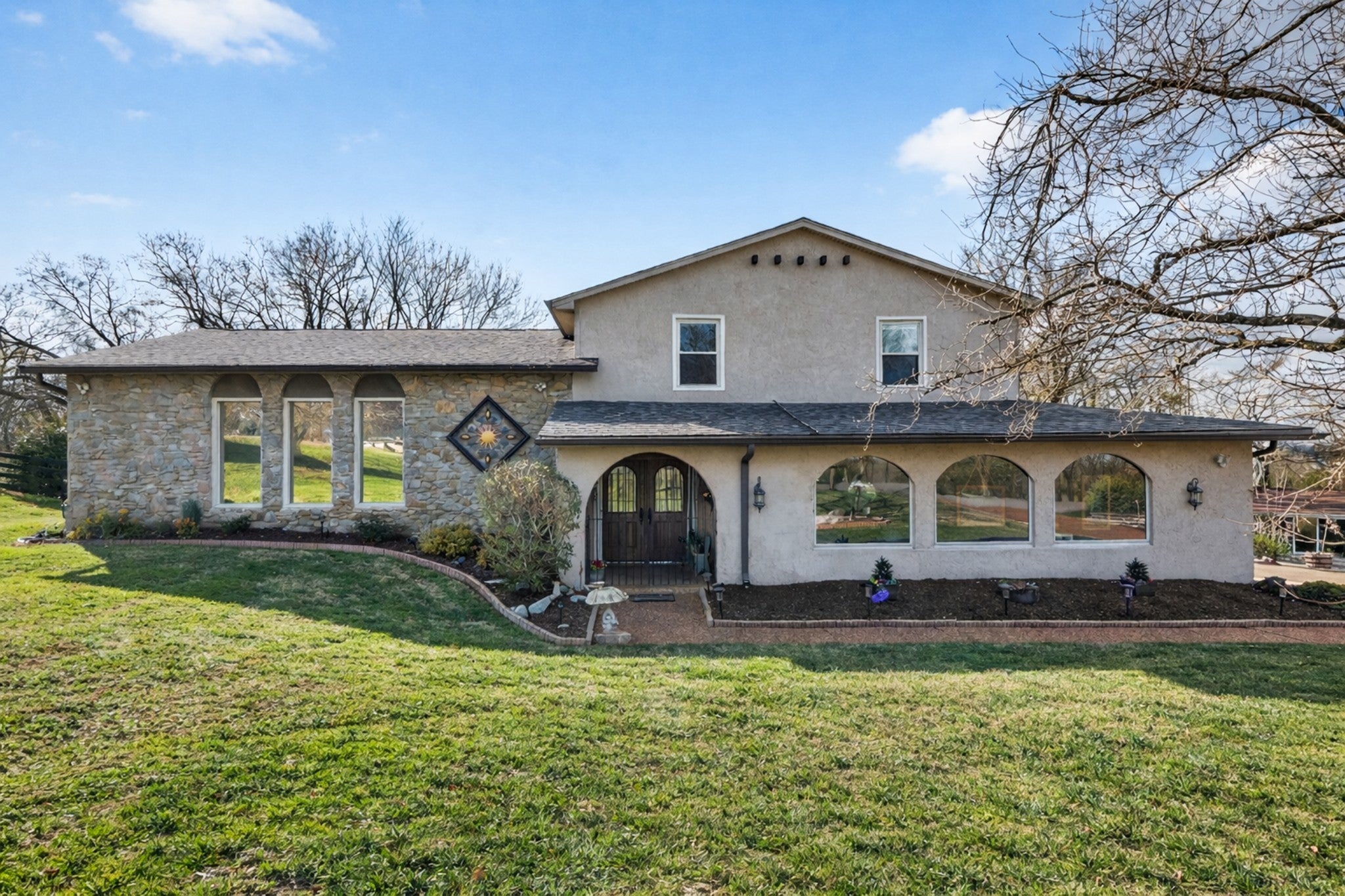 Photo of Listing #3148378