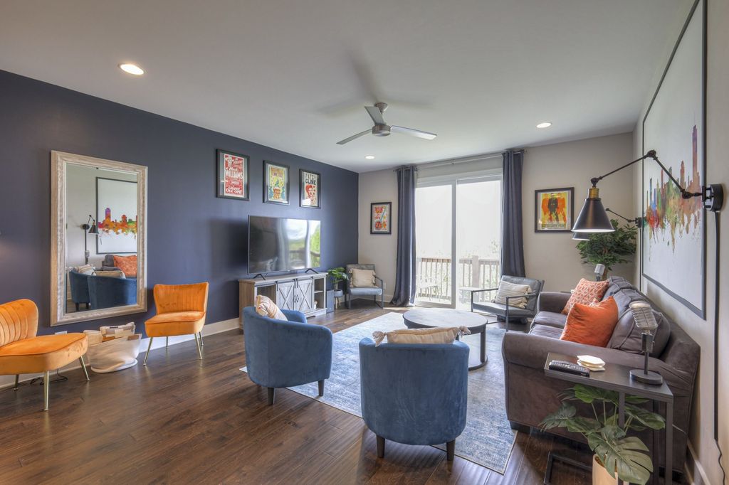 64 Fern Ave 5, Nashville