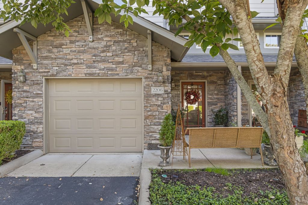 320 Old Hickory Blvd 2206, Nashville