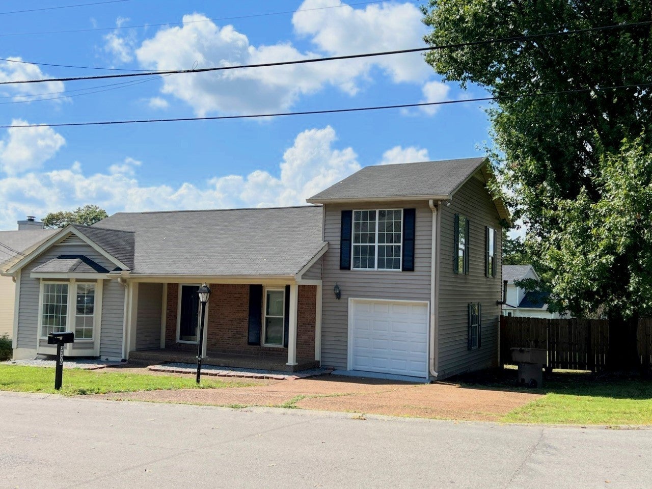 Photo of Listing #3149099