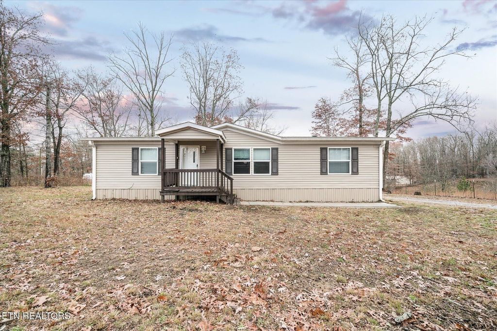 124 Foxwood Drive, Crossville