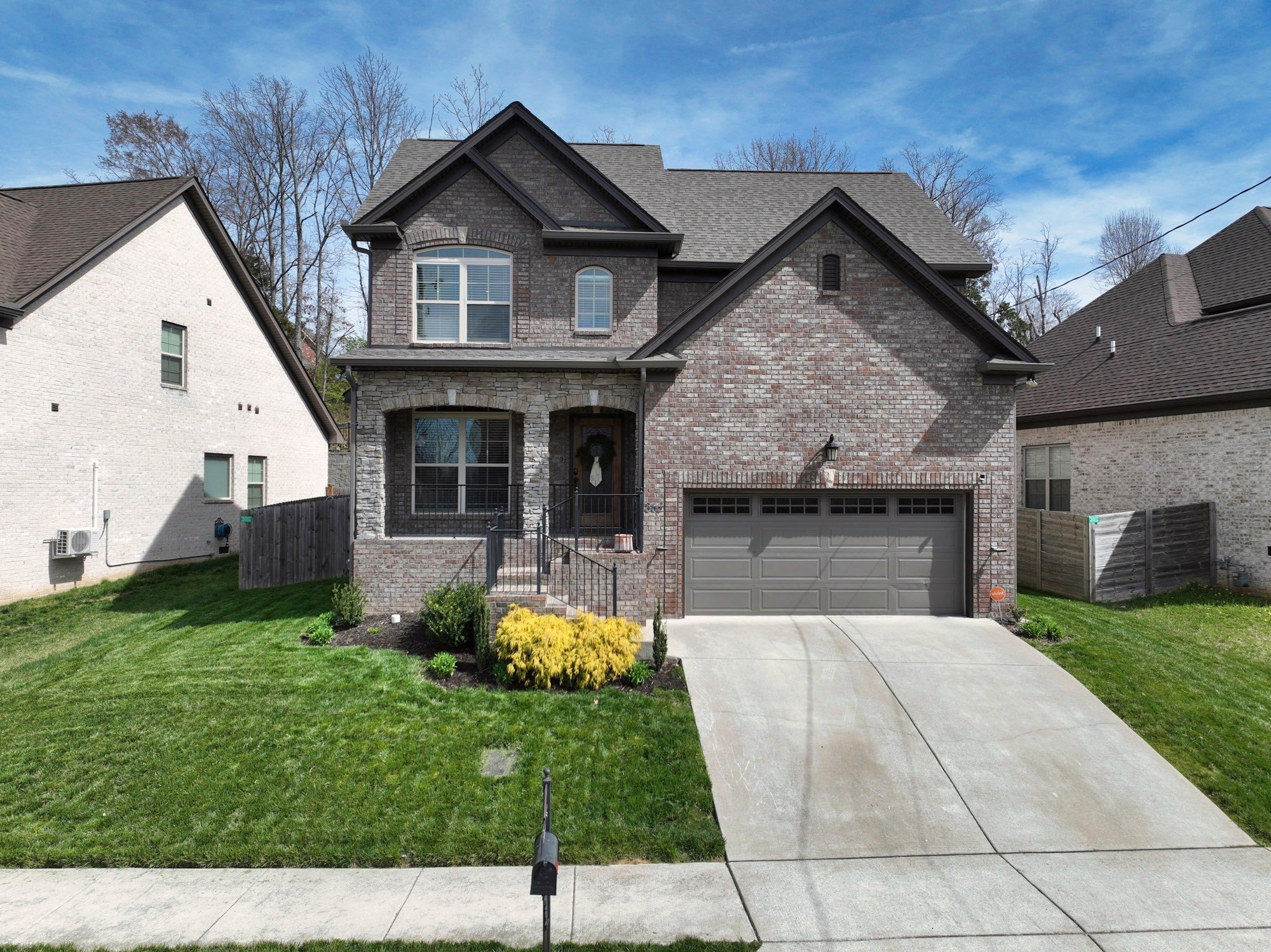 Photo of Listing #3149423