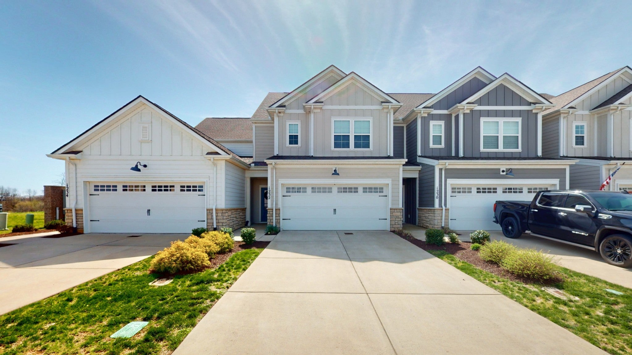 Photo of Listing #3149470