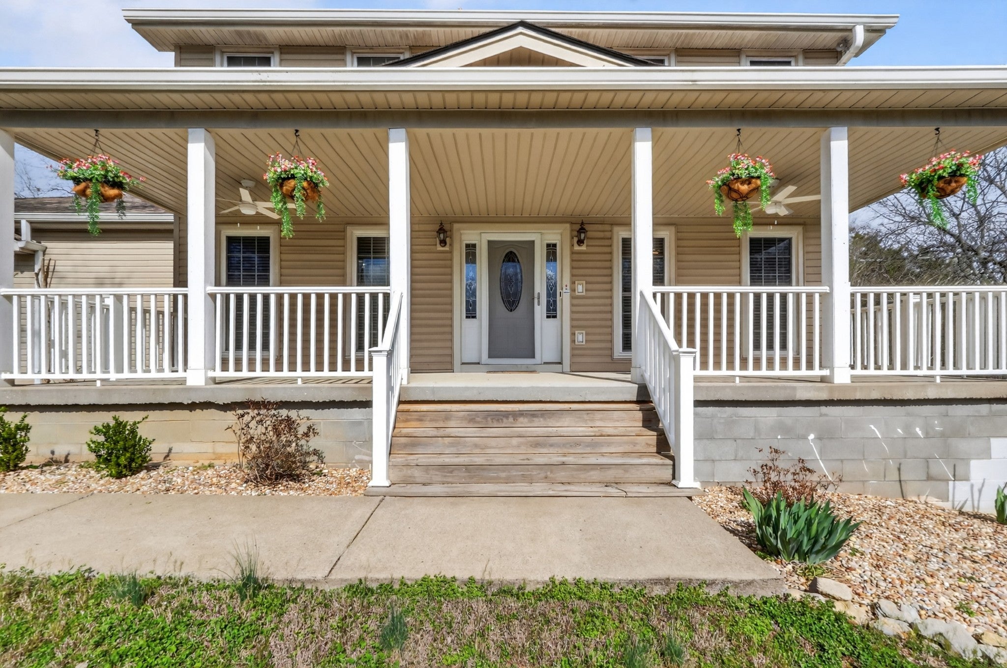 Photo of Listing #3149678