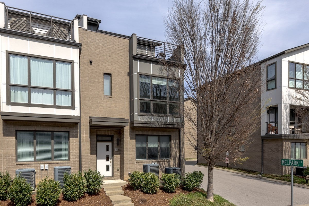 Photo of Listing #3149771