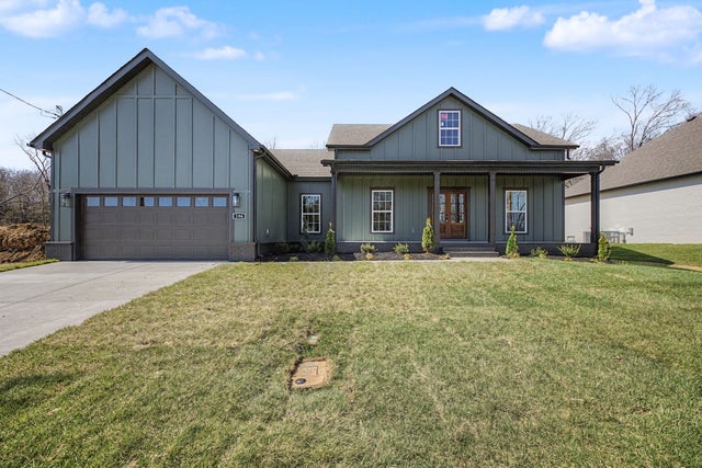 106 Stonebrook Dr, Shelbyville