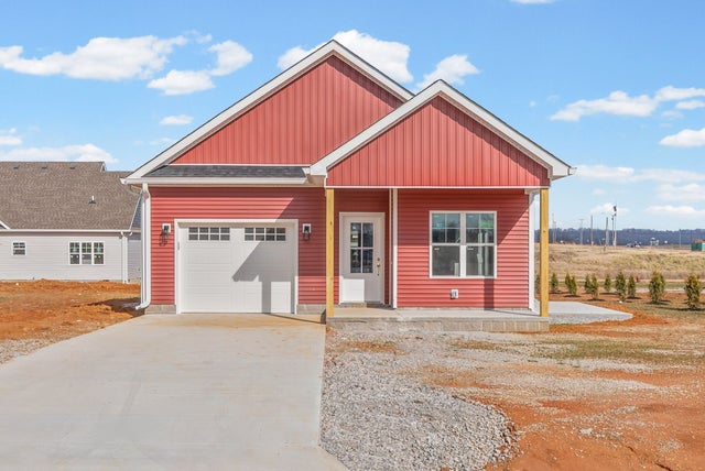 102 Joiner Avenue, Elkton