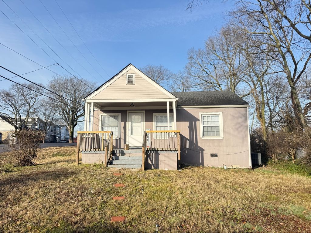2900 Morningside Dr, Nashville