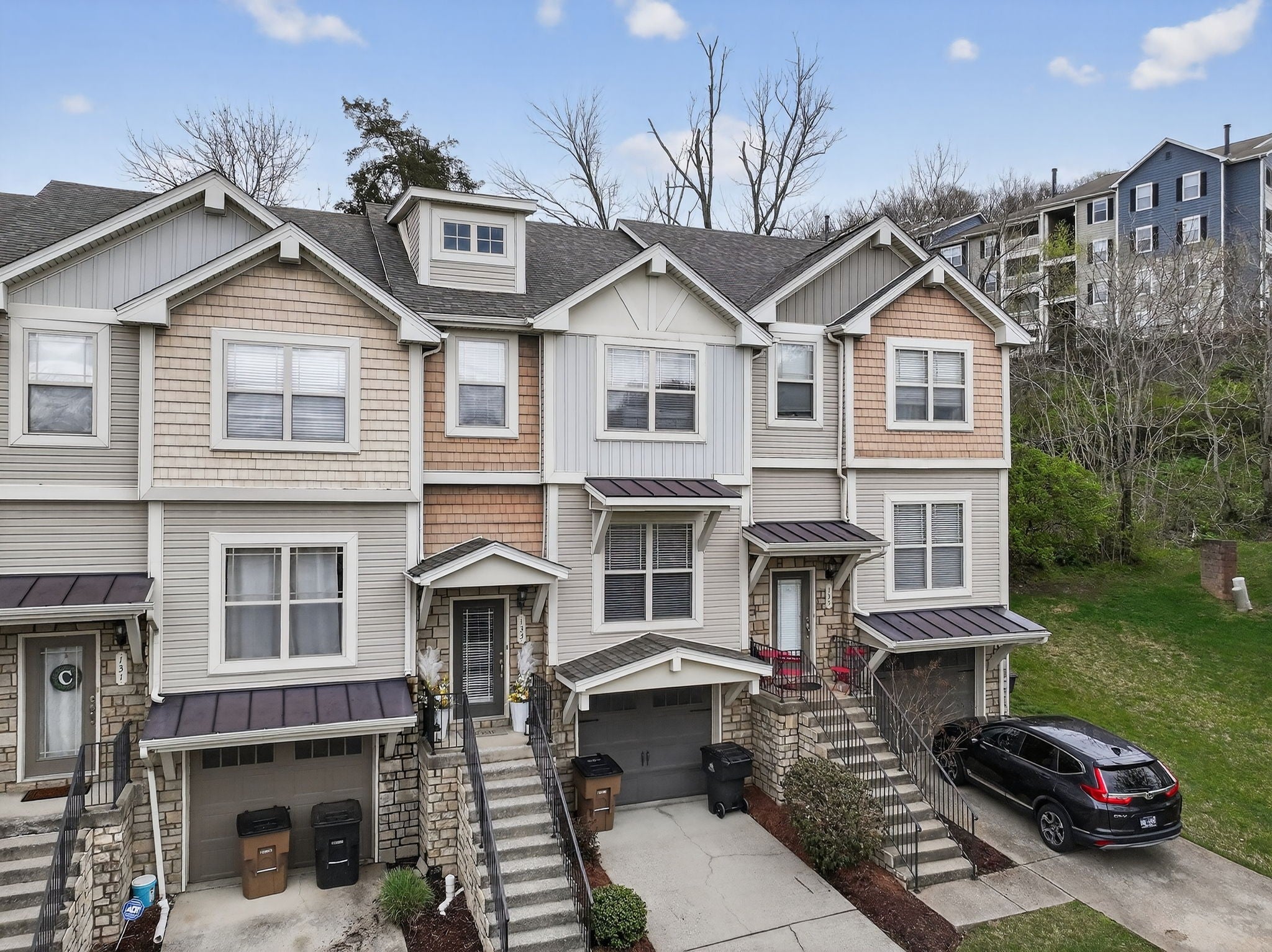 Photo of Listing #3150425