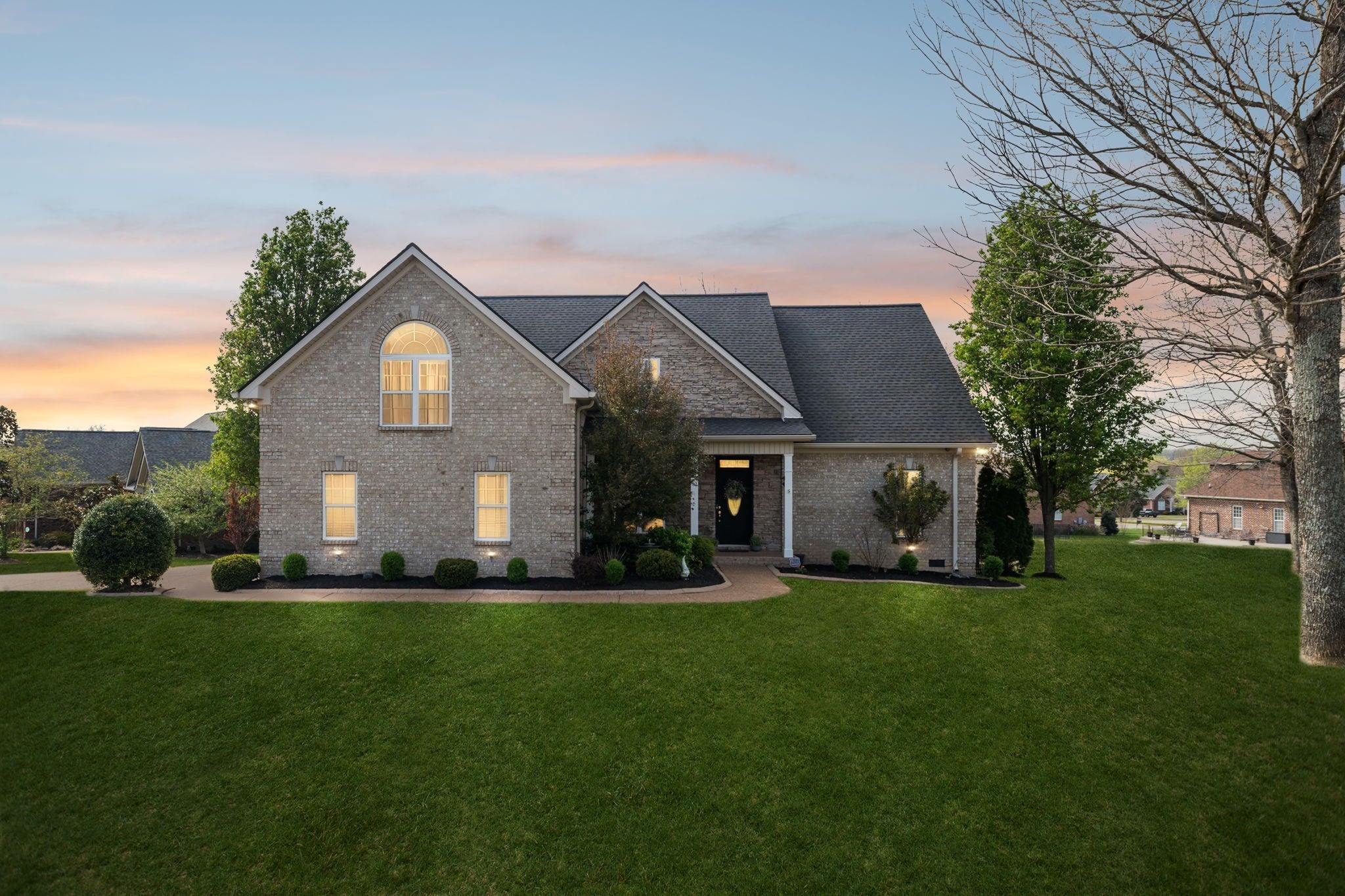 Photo of Listing #3152457