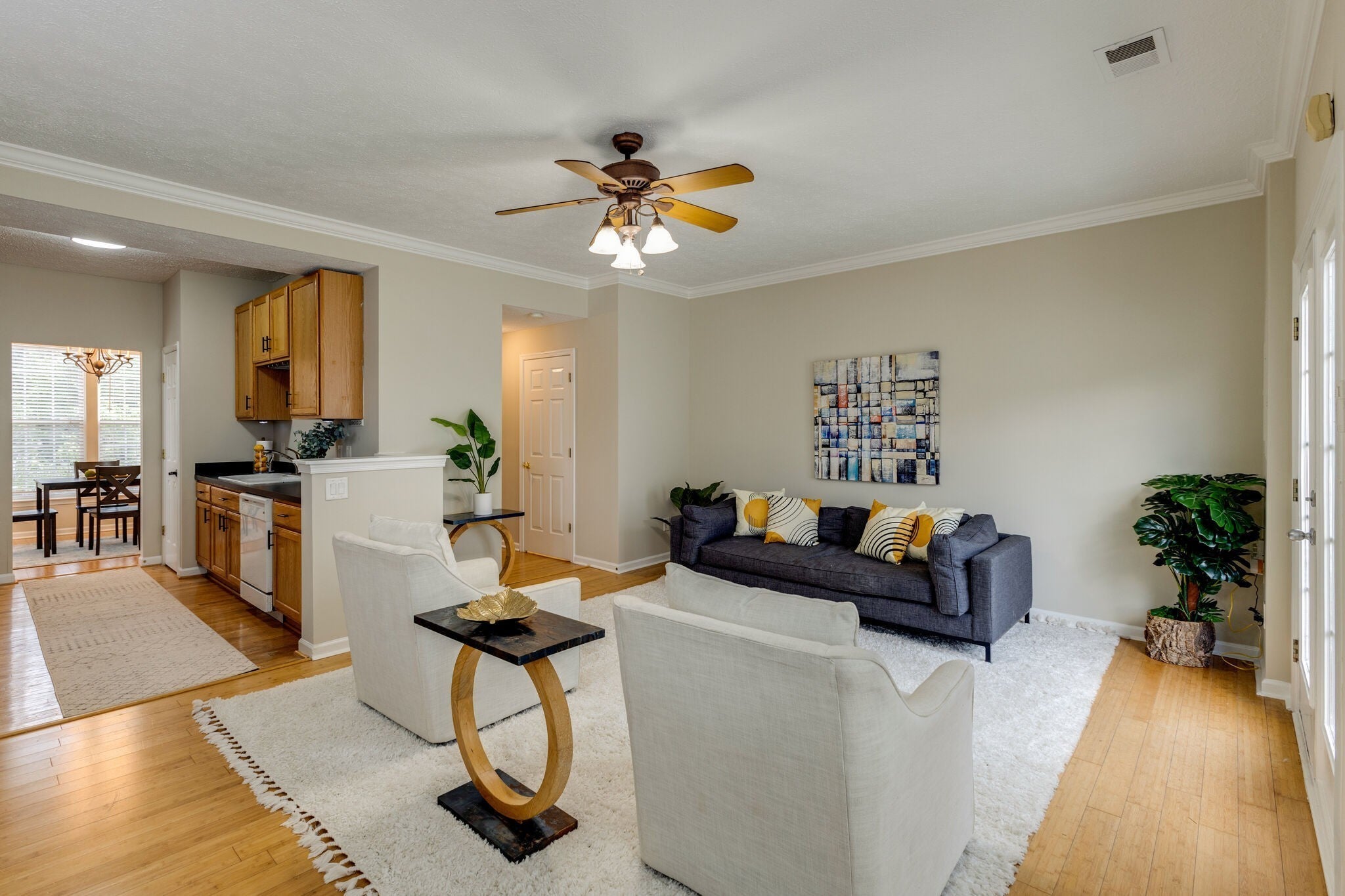 Photo of Listing #3152569