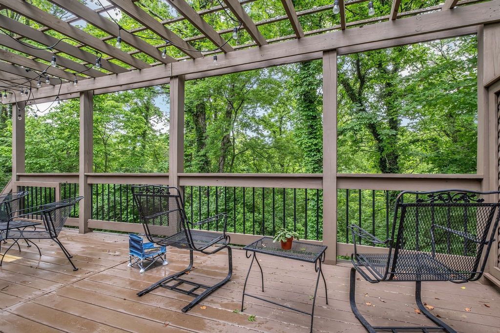 1008 Downey Dr, Nashville
