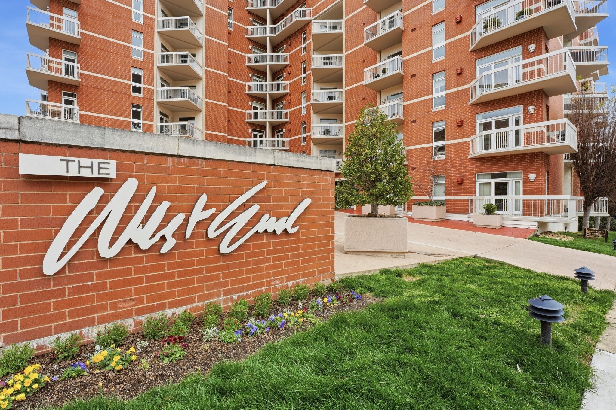 Photo of Listing #3152733