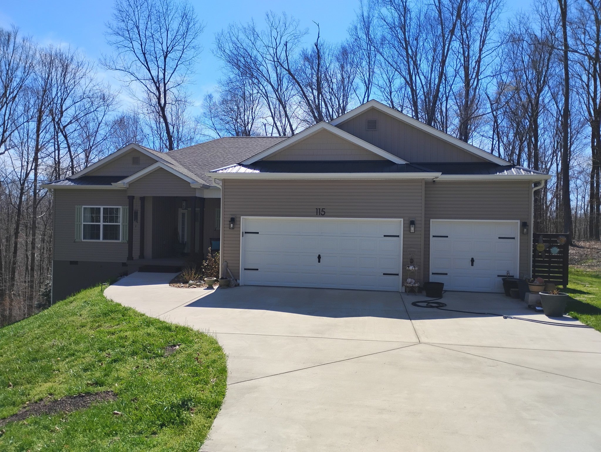 Photo of Listing #3152797