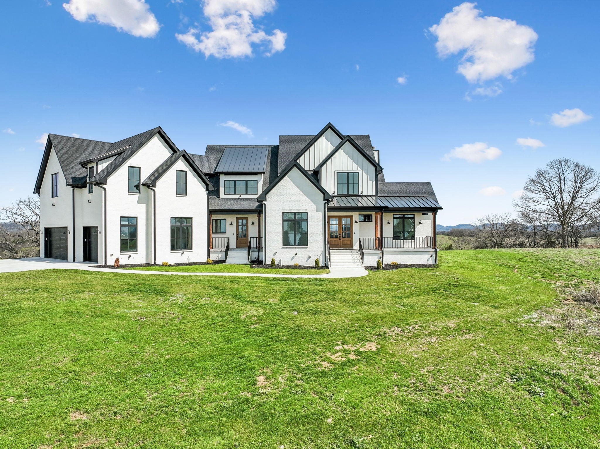 Photo of Listing #3152851