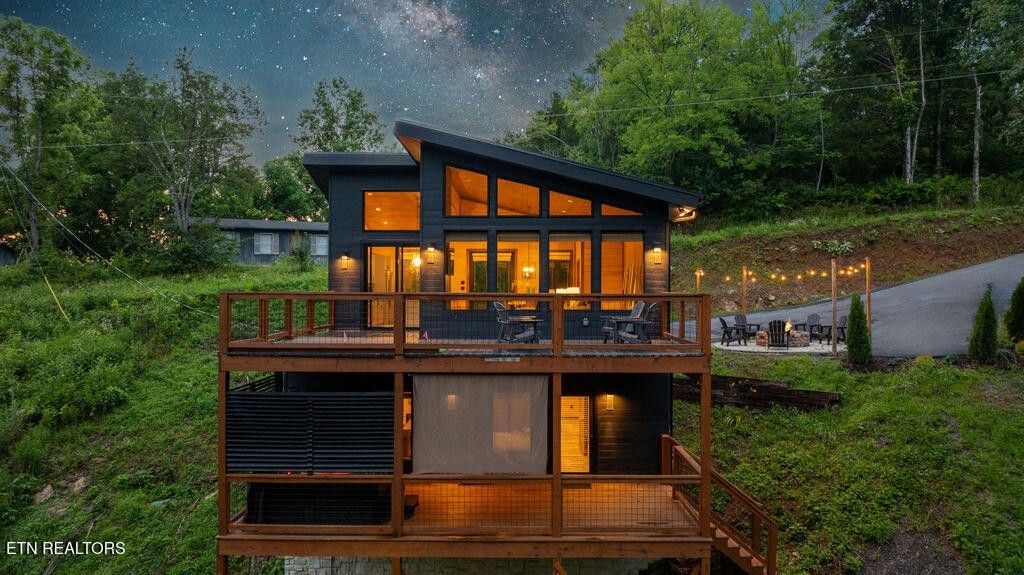 1514 Mountain Drive, Sevierville