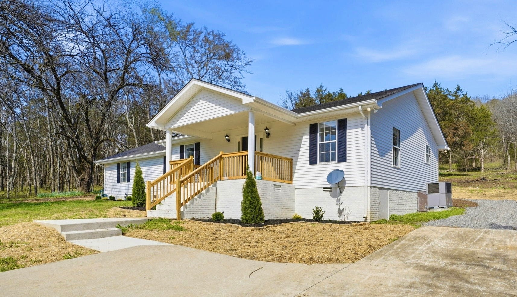 Photo of Listing #3152972