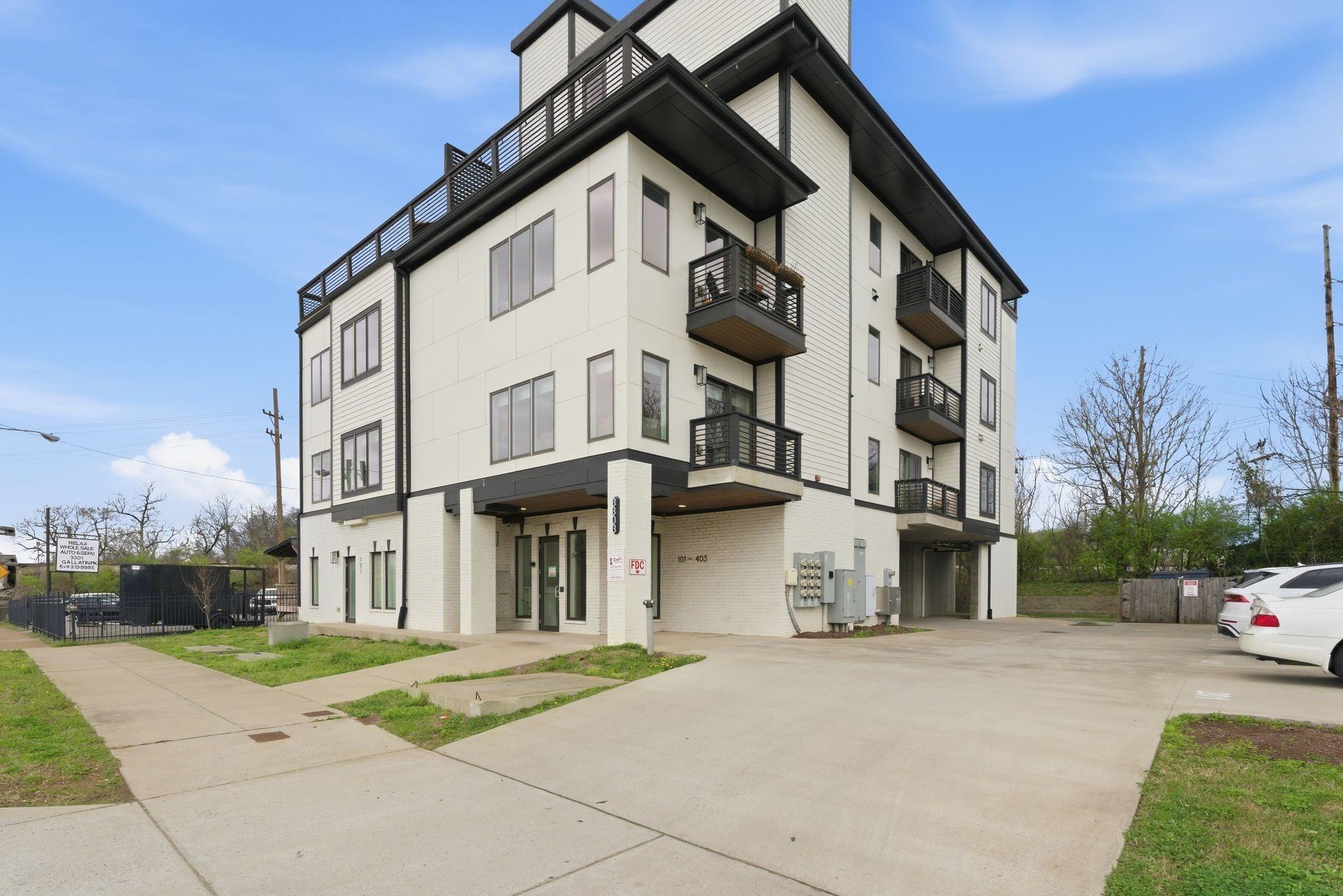 Photo of Listing #3153191