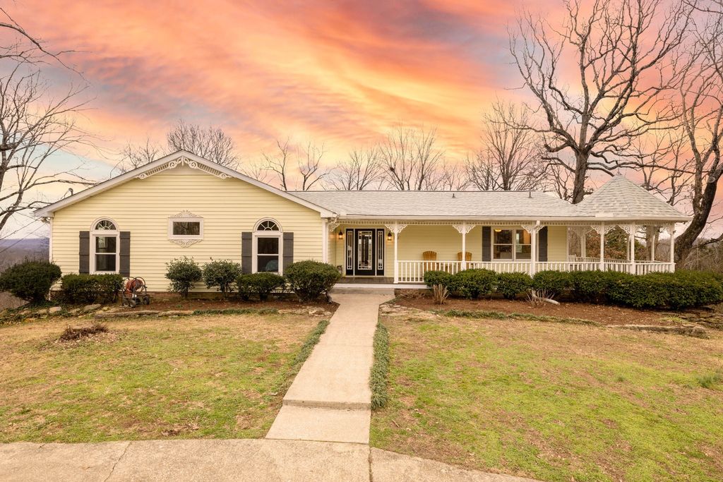 1812 Springfield Hwy, Goodlettsville