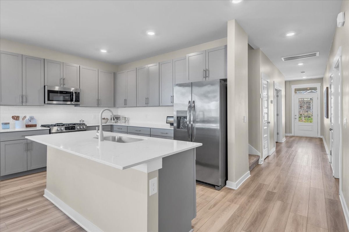 Photo of Listing #3154808