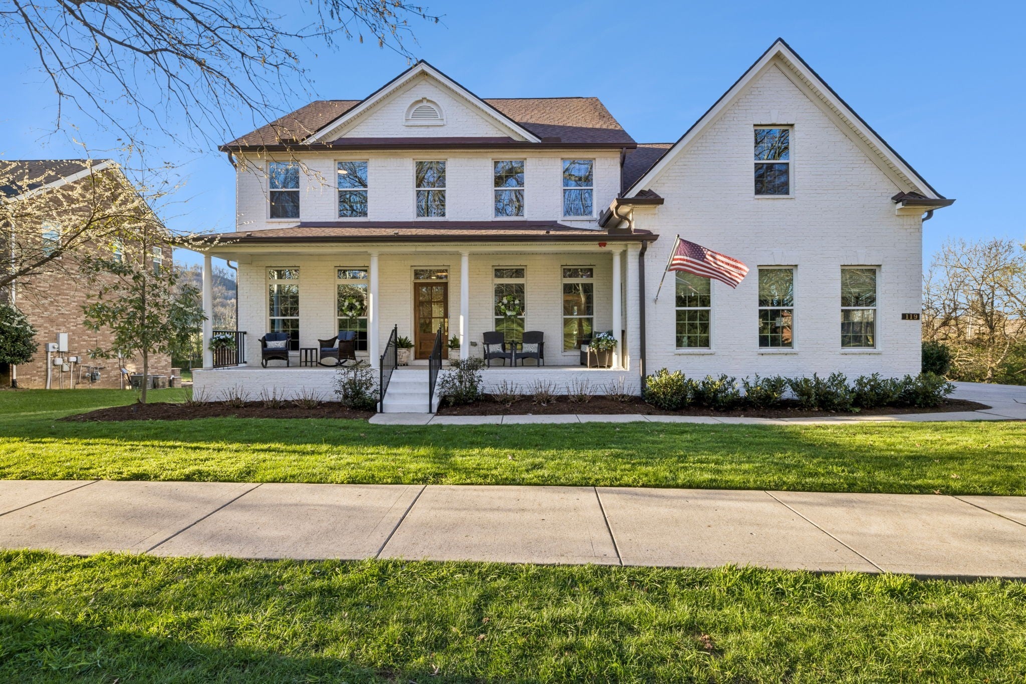 Photo of Listing #3155142