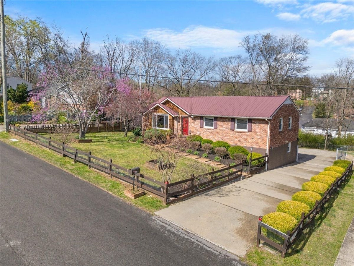 Photo of Listing #3155175