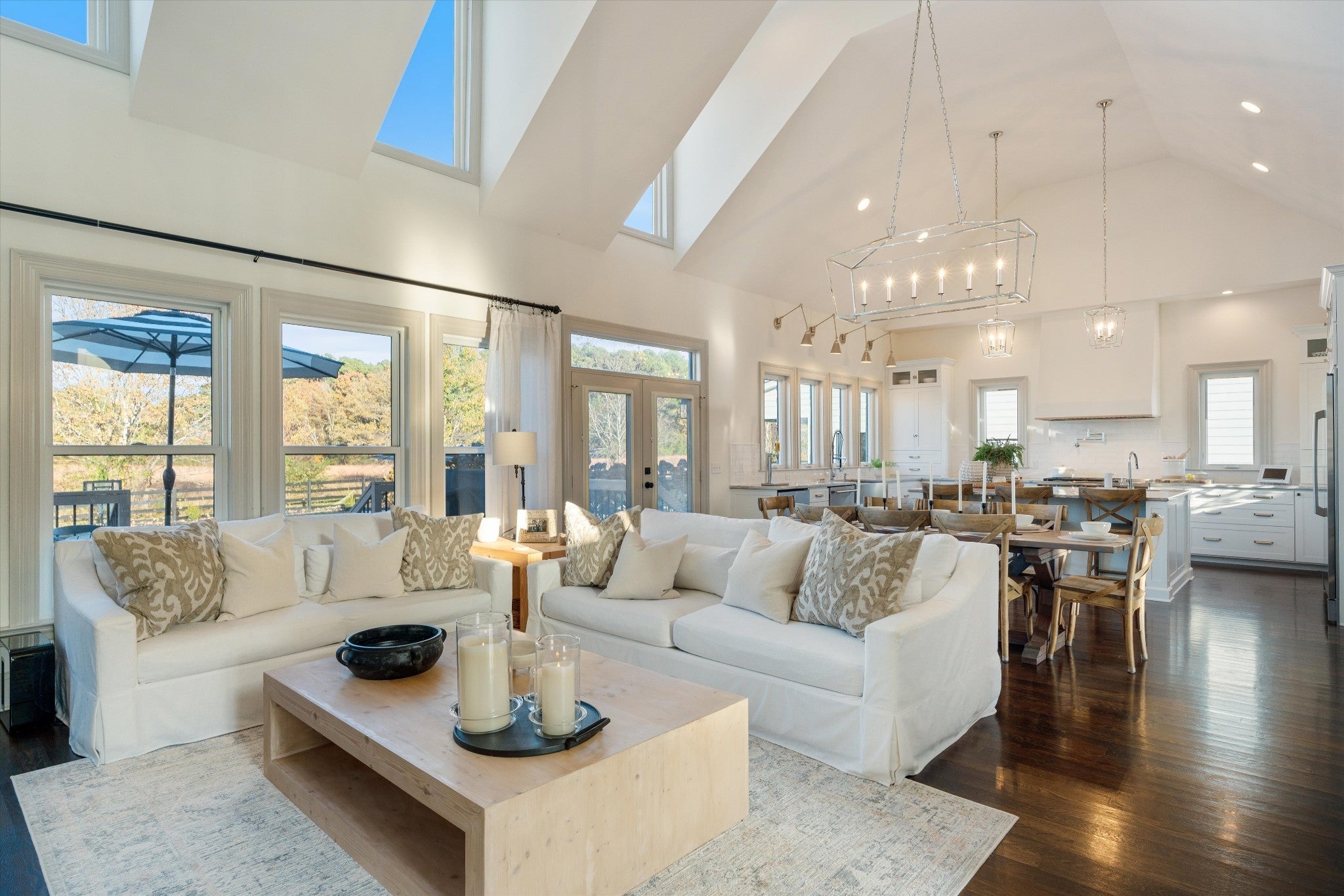 Photo of Listing #3155185