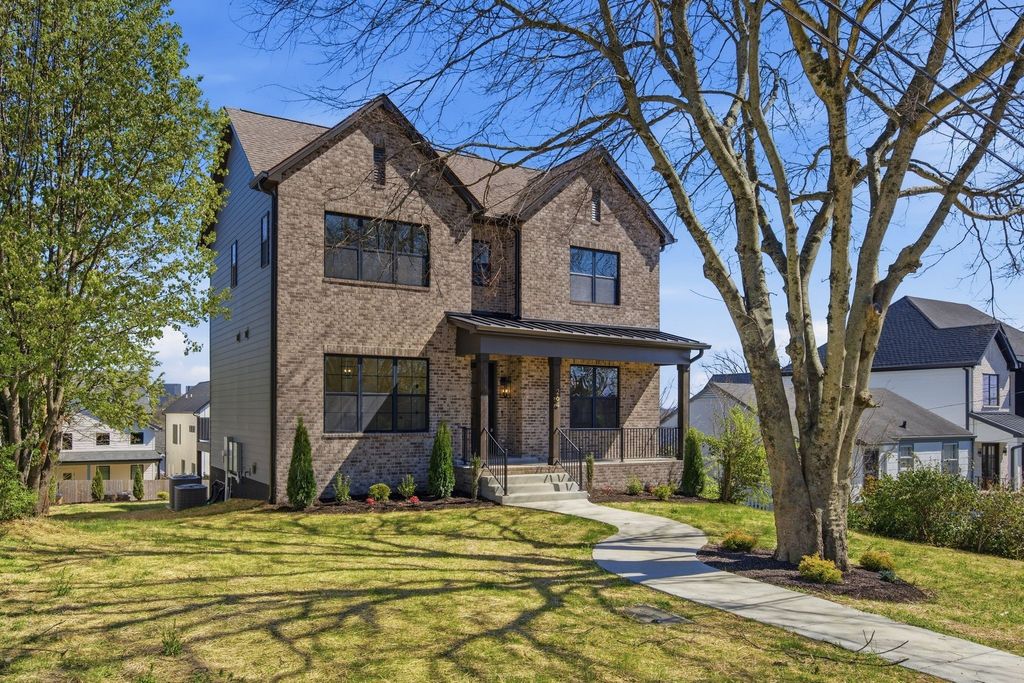 264 38th Ave N, Nashville
