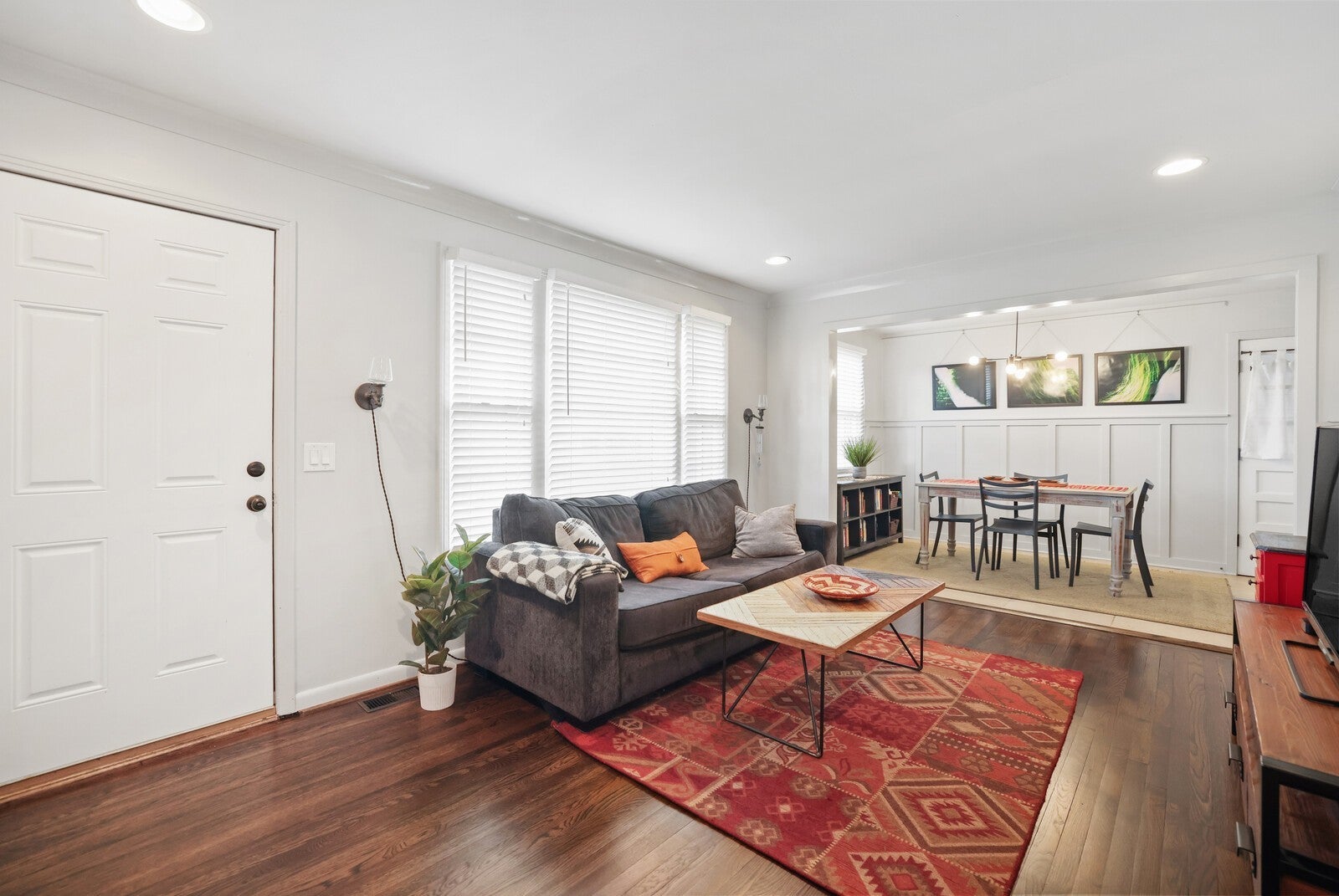 Photo of Listing #3155324