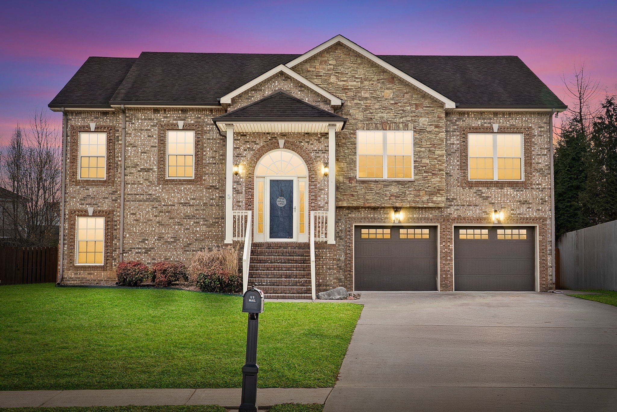 Photo of Listing #3155341