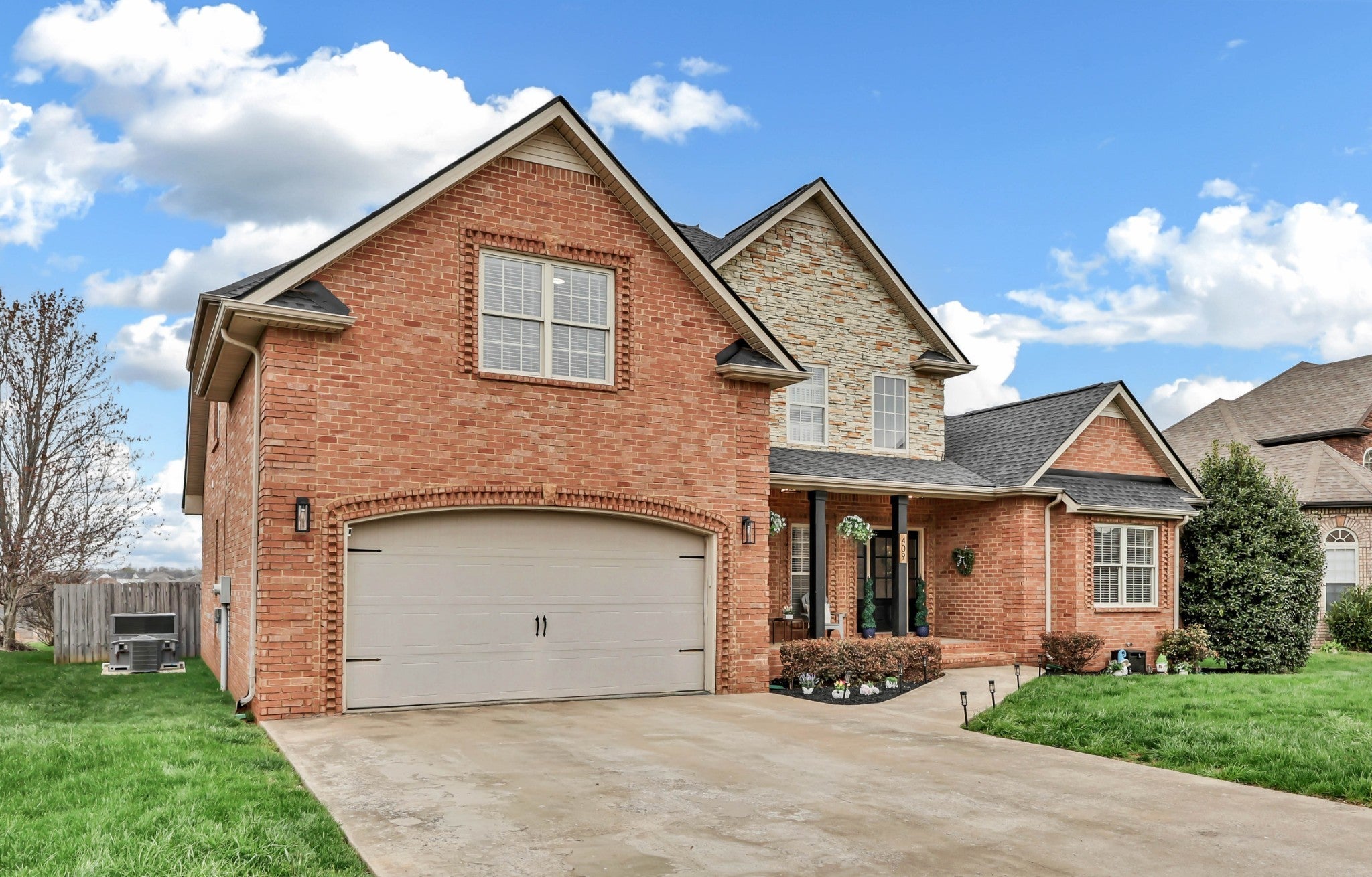 Photo of Listing #3155348