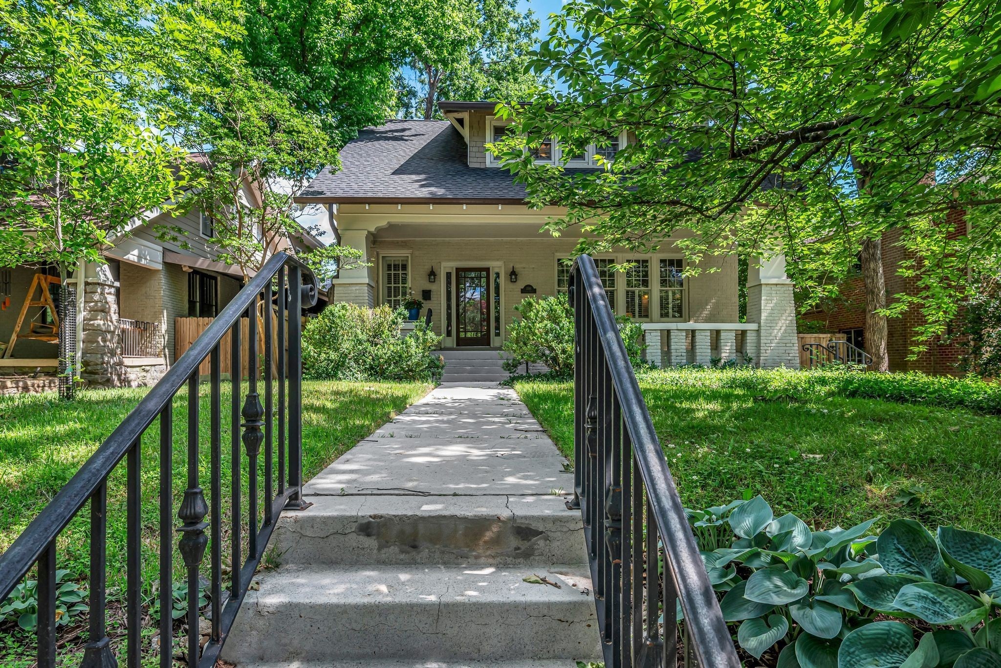 Photo of Listing #3155350