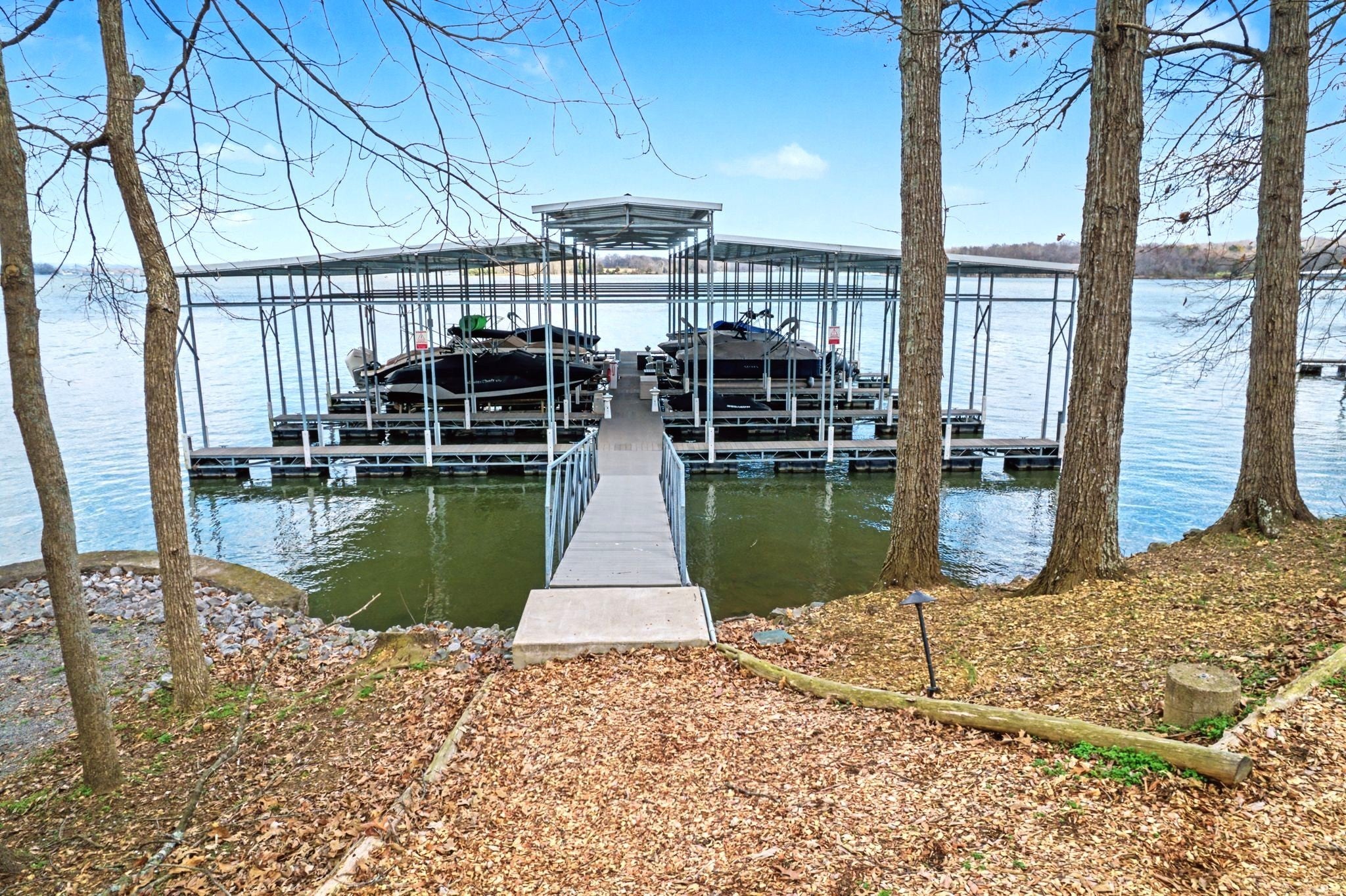 Photo of Listing #3155361