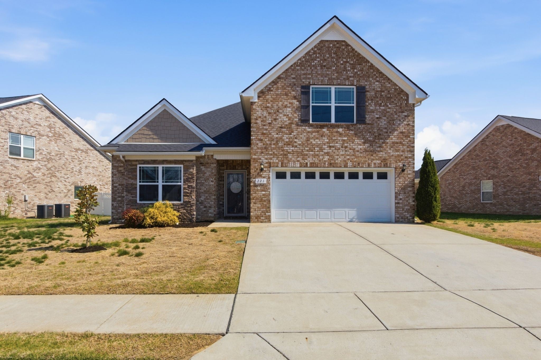 Photo of Listing #3155442