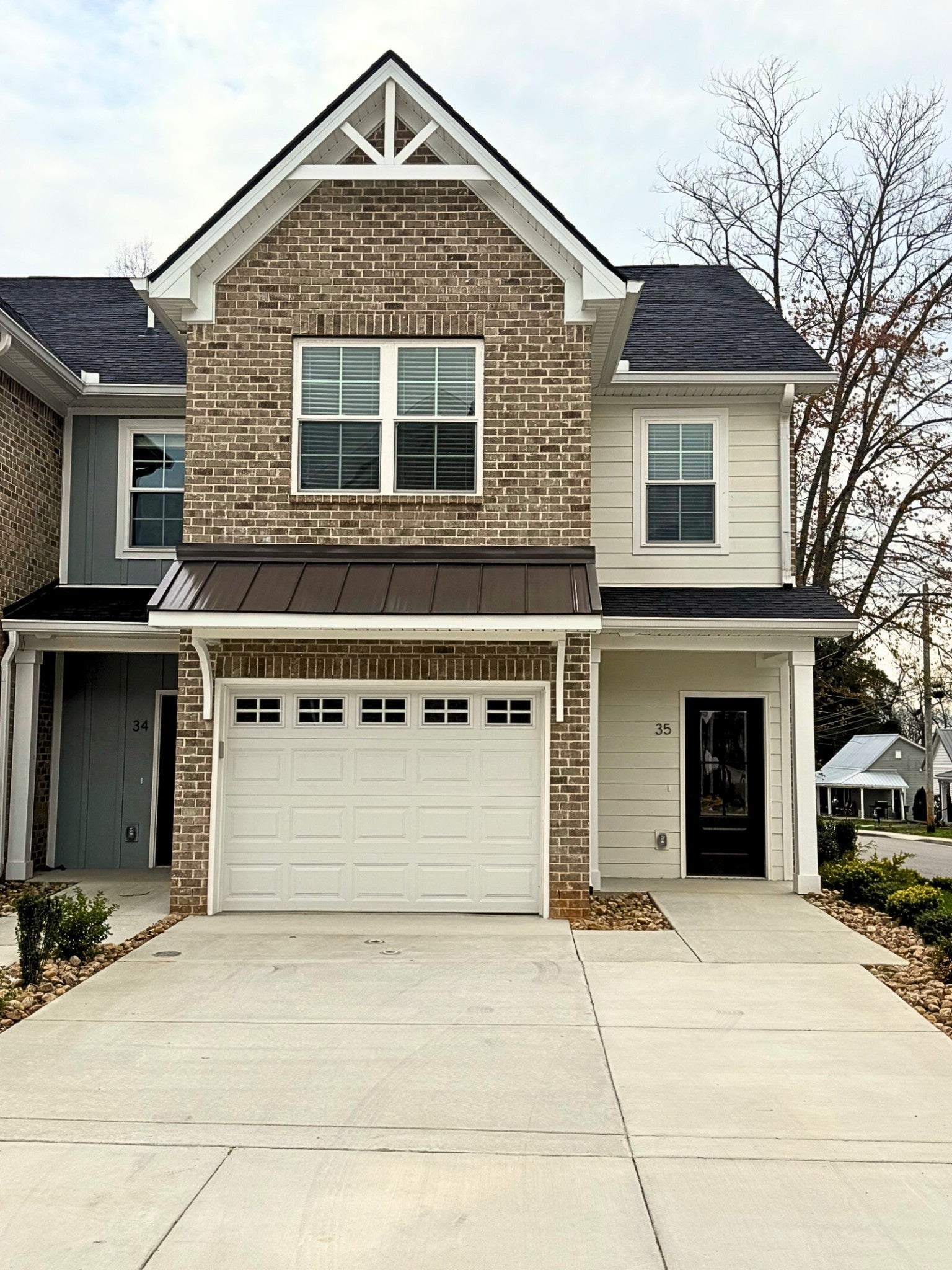 Photo of Listing #3155601