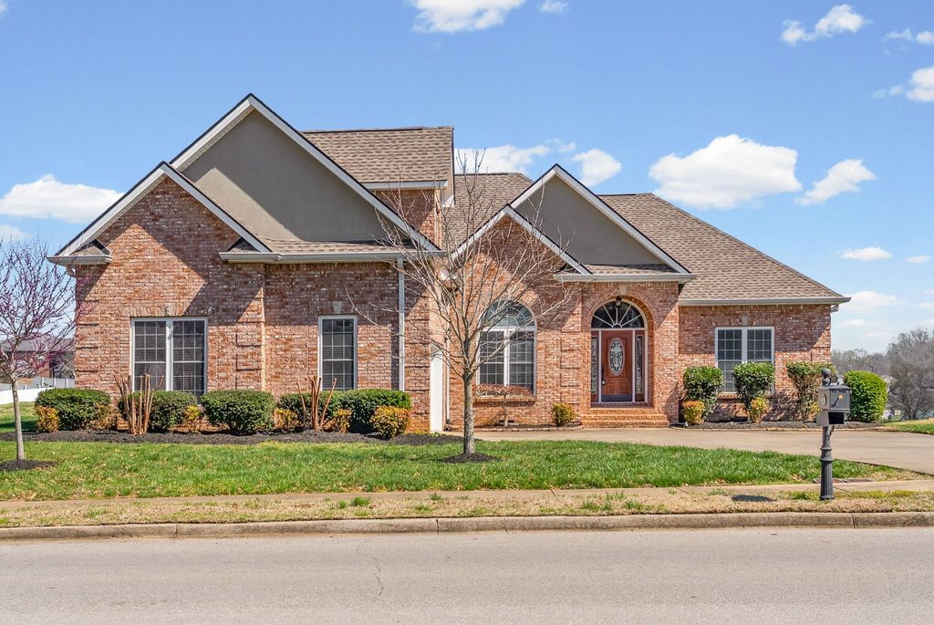 2597 Stone Manor Way, Clarksville