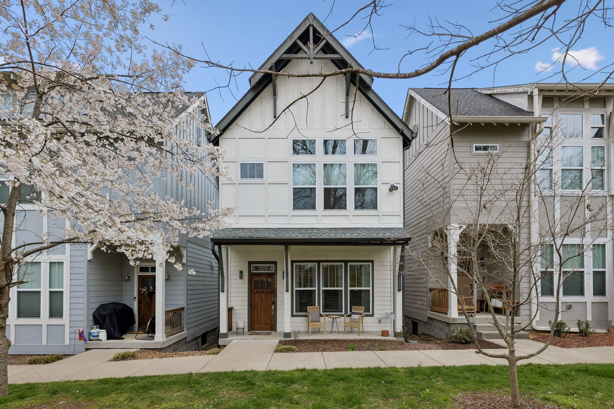 Photo of Listing #3155642