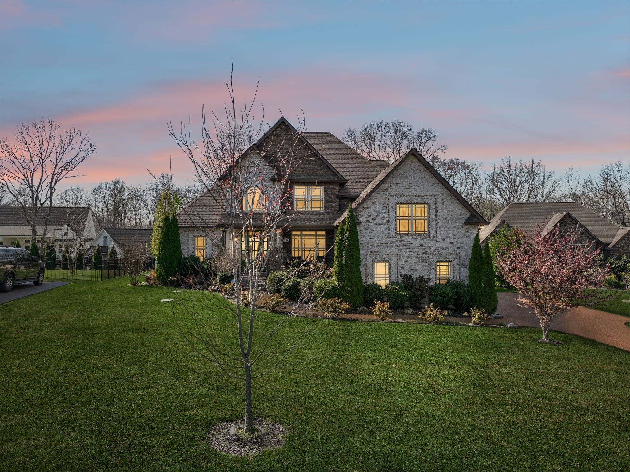 Photo of Listing #3155716