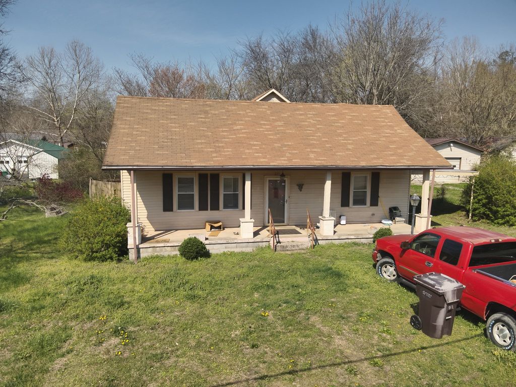 239 Brooklyn Ave, Linden