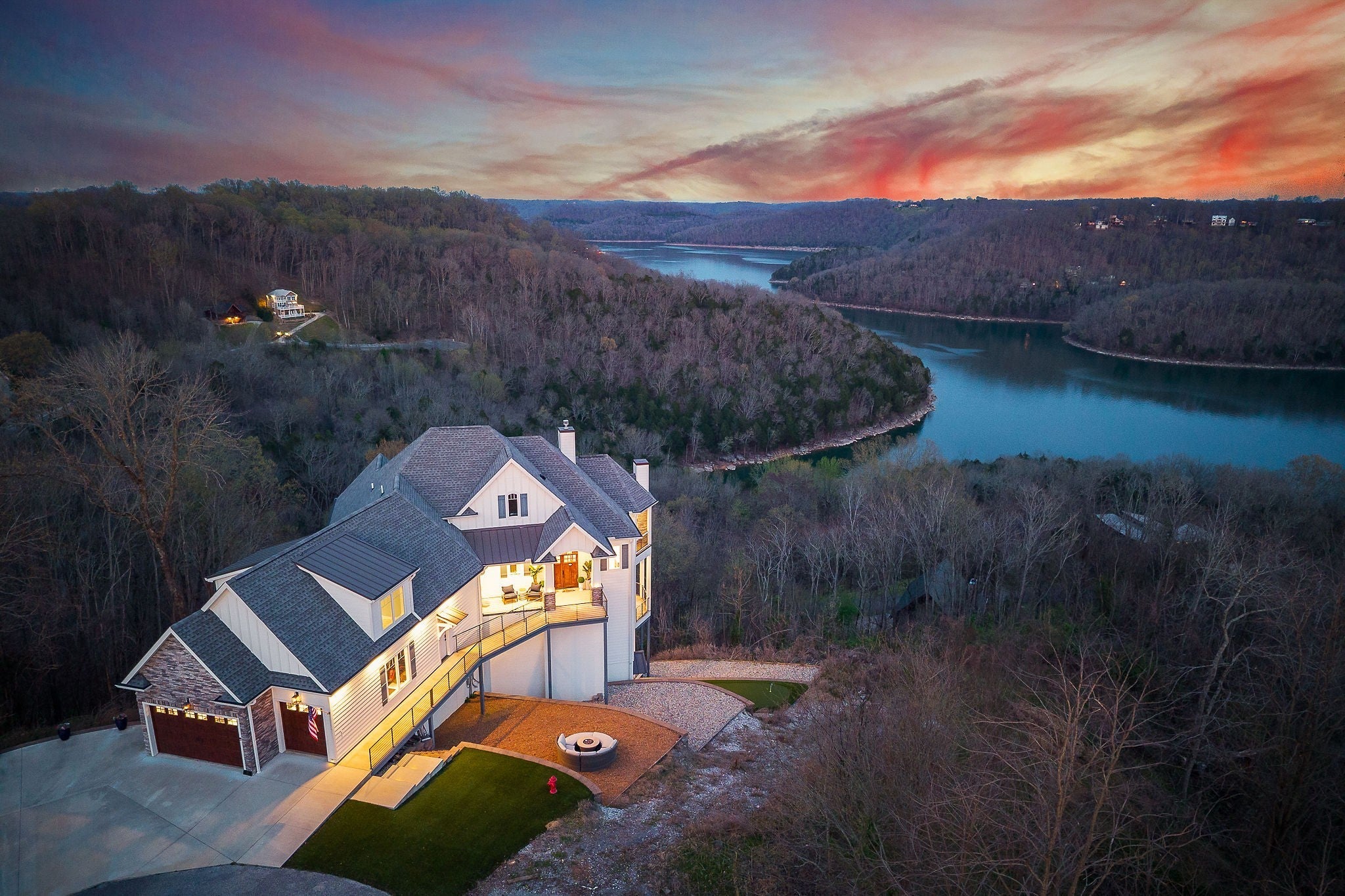 Photo of Listing #3156158