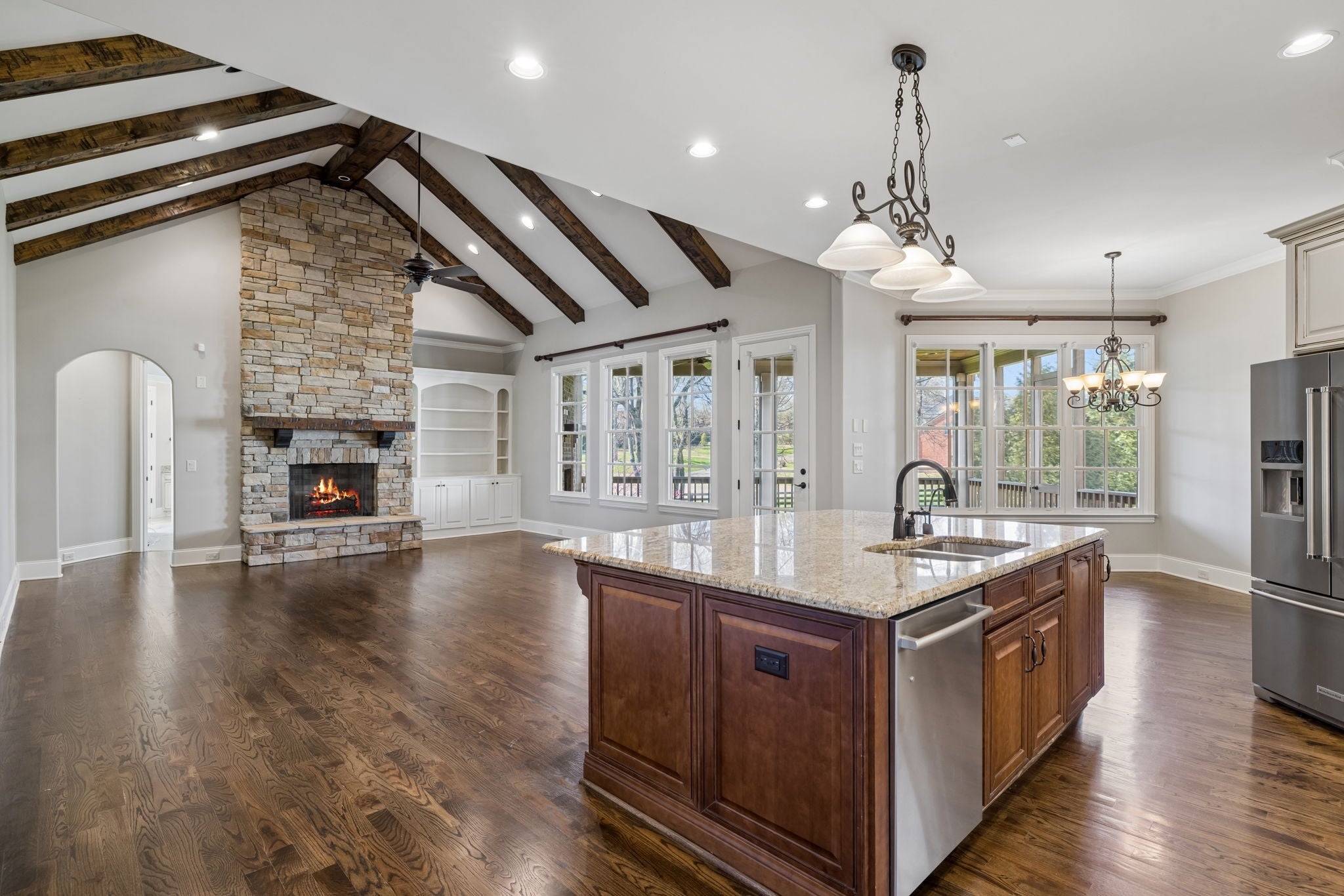 Photo of Listing #3156256