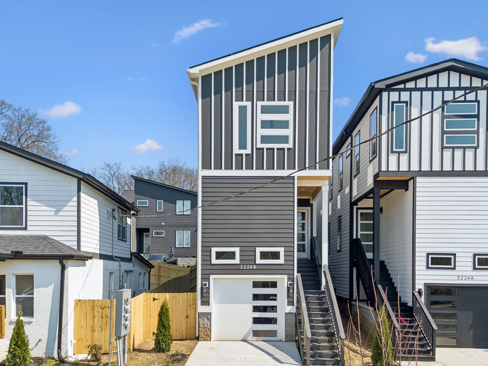 Photo of Listing #3156481