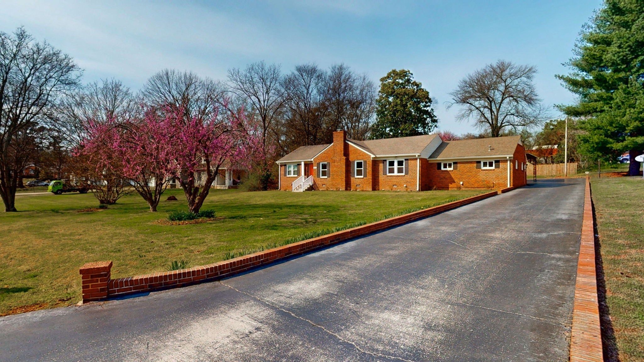 Photo of Listing #3158412